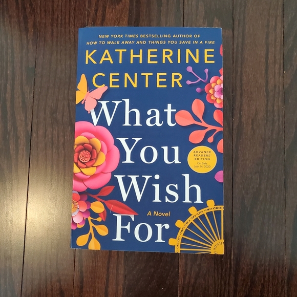 💗 4/$20! Novel by Katherine Center Book - Picture 1 of 2